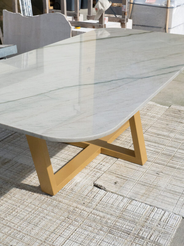 Table Quartzite Meridian