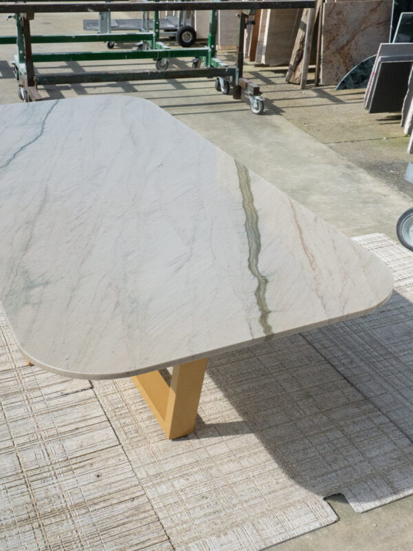 Table Quartzite Meridian